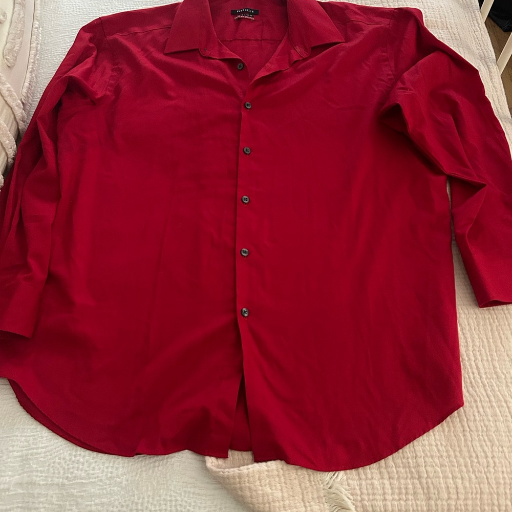 Van Heusen Men's Classic Red Dress Shirt